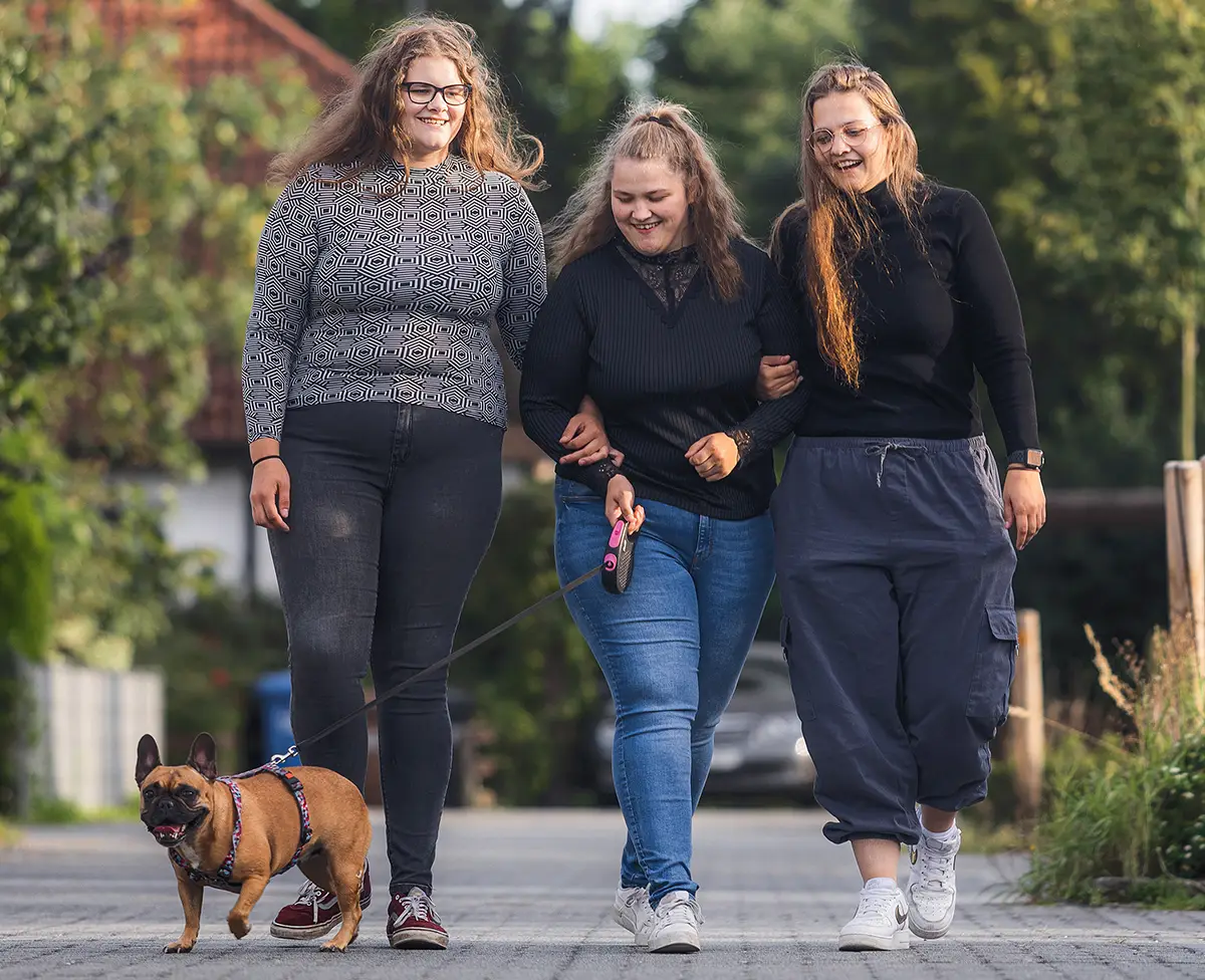 Drei Schwestern Pflegefachfrauen